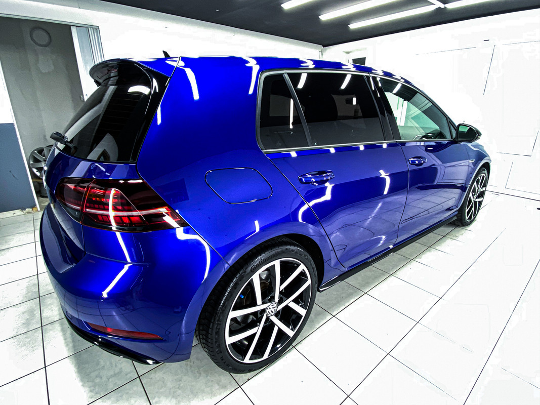 FAC64A50-7E0E-44BD-B13F-5659F4051298