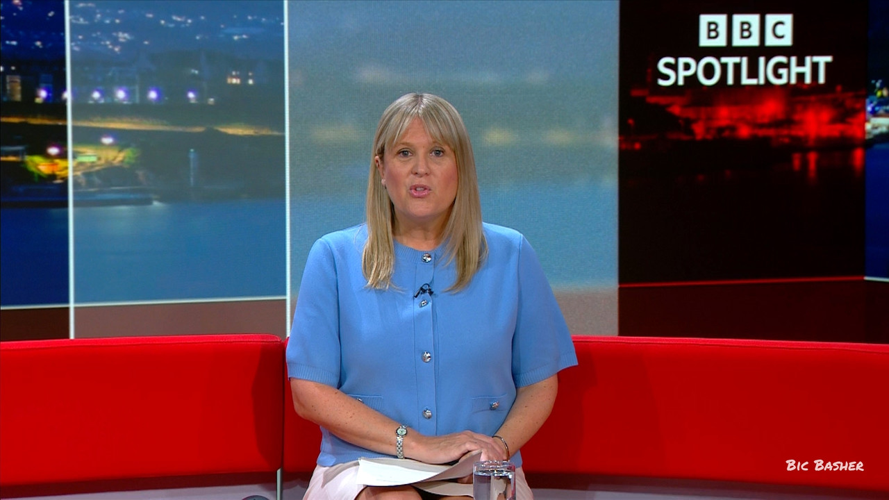 08 25 22 30 00 Spotlight Weather E56 The latest news sport we ts snapshot 10 09 886