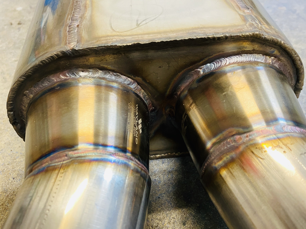 64BCBC3D-E53B-4387-83BD-B89A3EFE59AC