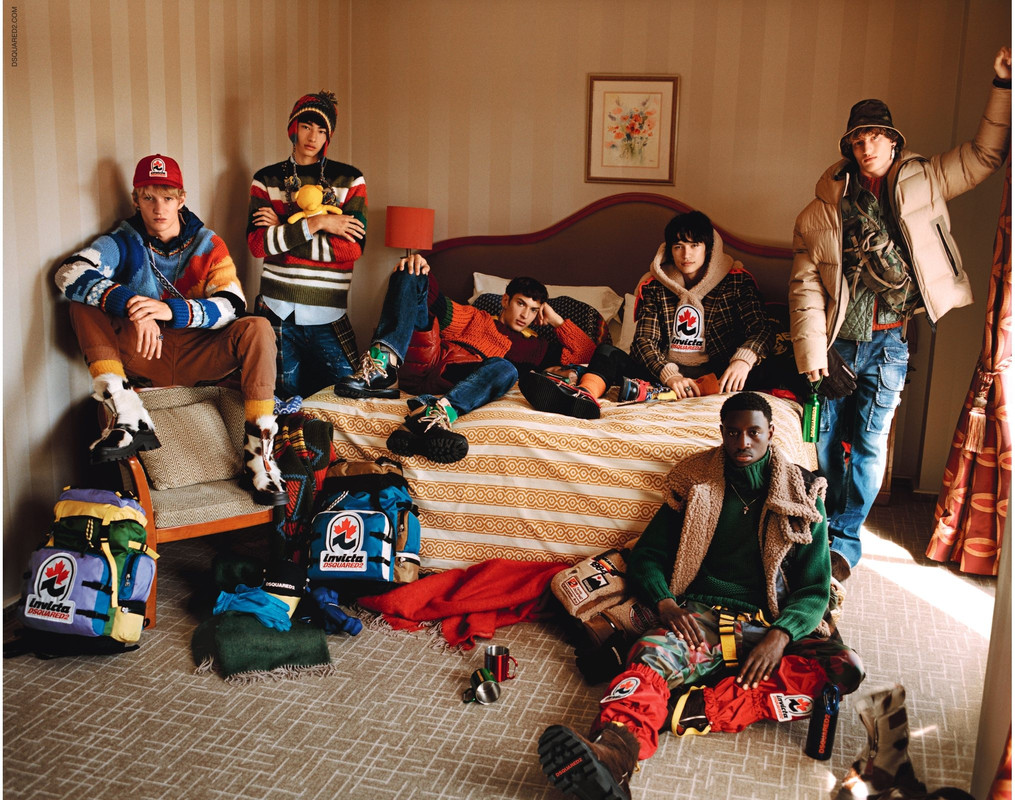 Dsquared2, nella campagna FW22 la co-lab con Invicta Dsquared2, nella campagna FW22 la co-lab con Invicta