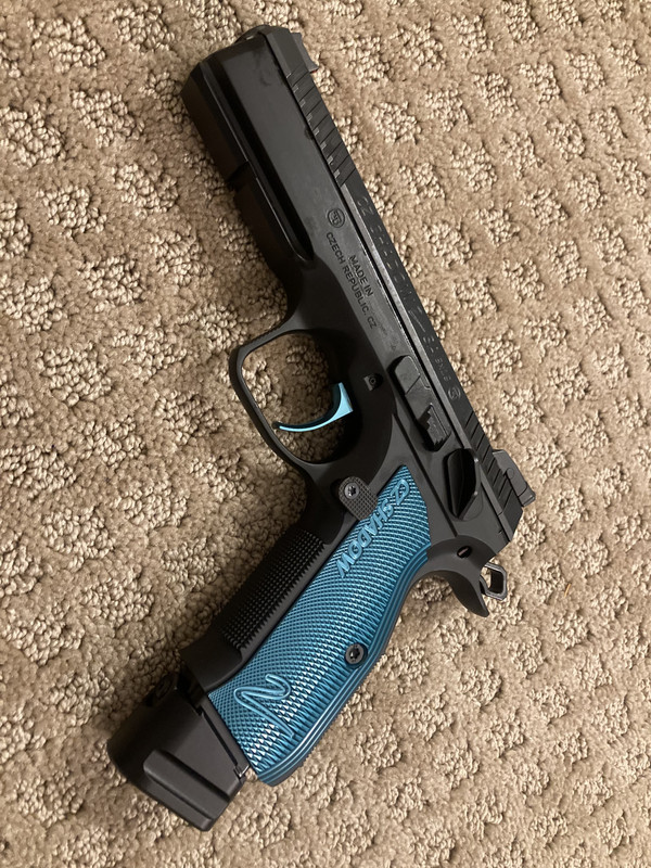 8AD4BA29-FD0A-47E8-BD9E-D36EDA8F275C