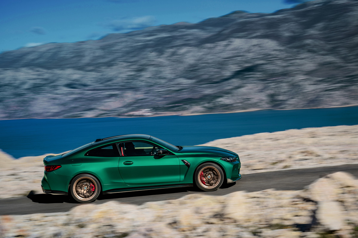 P90548615_highRes_the-all-new-bmw-m4-c