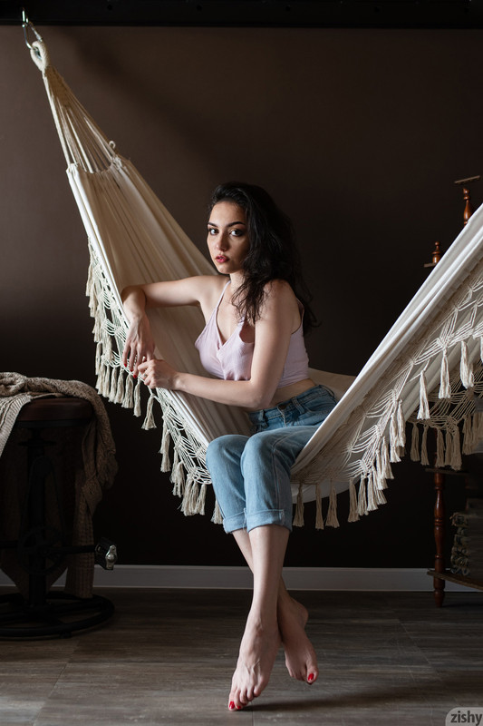 full_001_1236391250313039