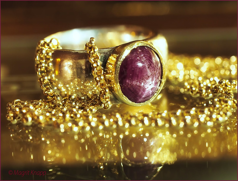 gold-ring.jpg