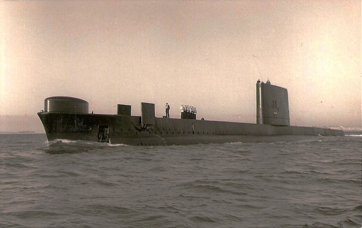 HMS Finwhale (S.05)-6