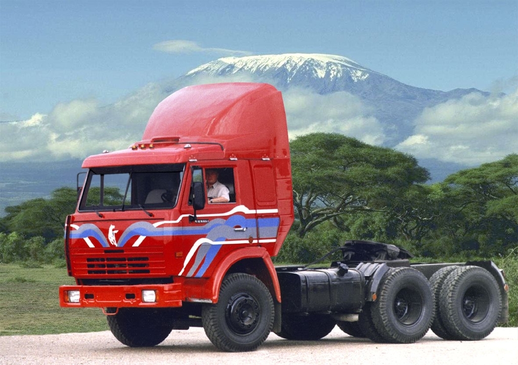 Камаз 54115 седельный тягач (3)