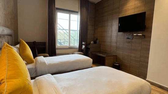 lime-tree-gr-noida-lime-tree-banquet-halls-hotels