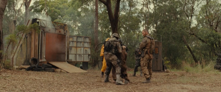 Wyrmwood-Apocalypse-2022-BRRip-Xvi-D-AC3-EVO-0001.png