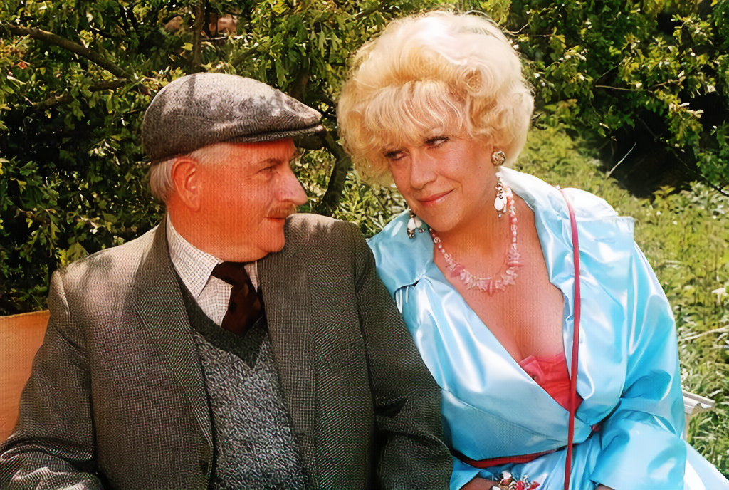 jean fergussonwhoplayed marina in last of the summer wine (turquoisebluepumac)
