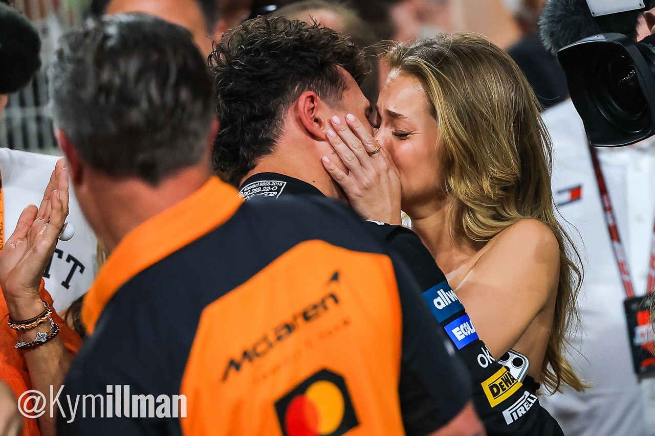 G7kw-Et-BXUAAyc-HG-format-jpg-name-4096x