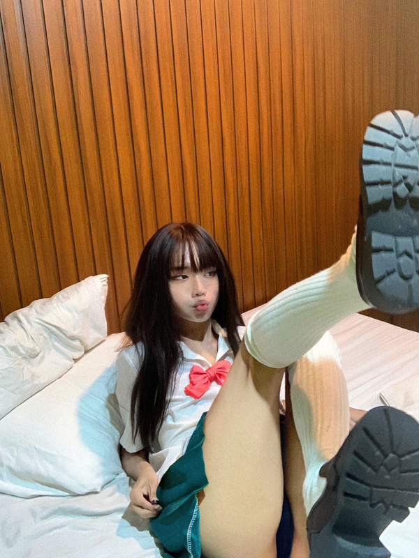 [Image: 68-CCA01-D-17-E8-4-A81-992-C-BE6-F4973-F2-F9.jpg]