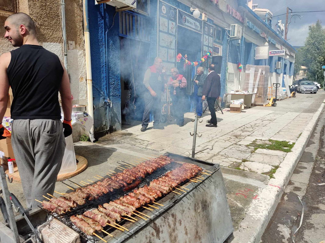 , &Tau;&sigma;&iota;&kappa;&nu;&omicron;&pi;έ&mu;&pi;&tau;&eta; &sigma;&tau;&eta;&nu; &Kappa;&alpha;&lambda;&alpha;&mu;ά&tau;&alpha;