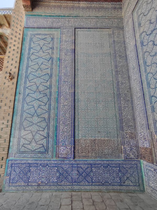 https://i.postimg.cc/BnpBKtY4/07-IMG-20230418-135245.jpg