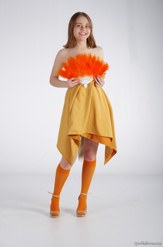 MarvelCharm_Nicolette-Foxy-042