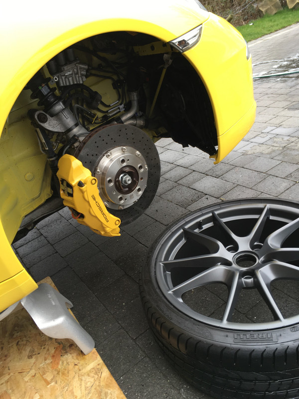 09C4FF36-F6E5-4B7A-94B1-53B7775DC1A0