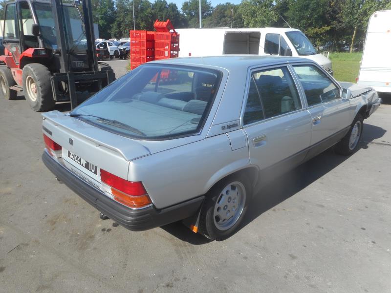 Vehicule RENAULT R25 V6 2 7 1986 4ba741f430fdfa4cf6581f92b6d2488803d52c52b7786a6d34ab2705ec738d60