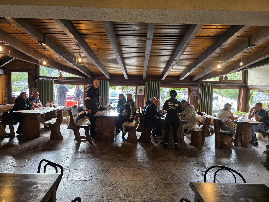 pauza de pranz la Dexi