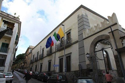 Palazzo-Toledo-di-Pozzuoli