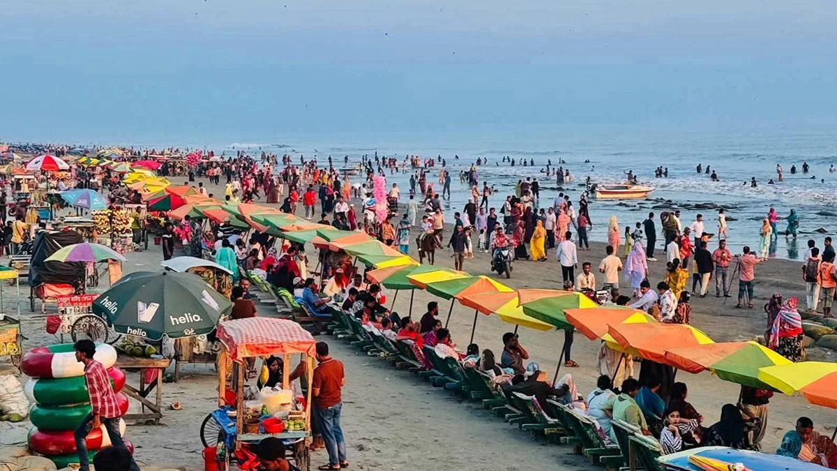 স্থানীয়দের বাদ দিয়ে প্রশ্নবিদ্ধ কার্নিভ্যাল