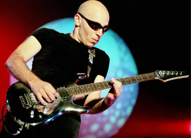netherlands rotterdam photo of joe satriani joe satriani nederland ahoy rotterdam 24 mei 1998