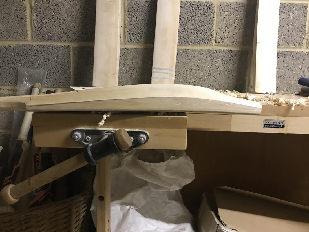 8E2EF3CC-5AFE-4E97-86DC-FF115AF2517C