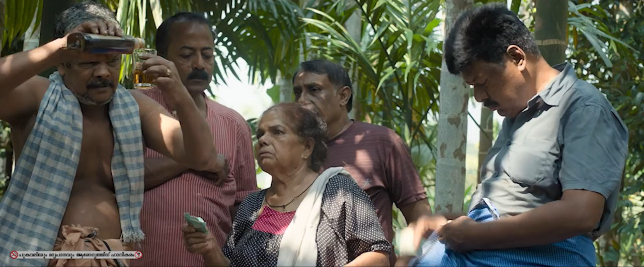 Prathi Niraparadhiyaano ? 2022 WebRip [Malayalam] 480p, 720p ESub Screenshot