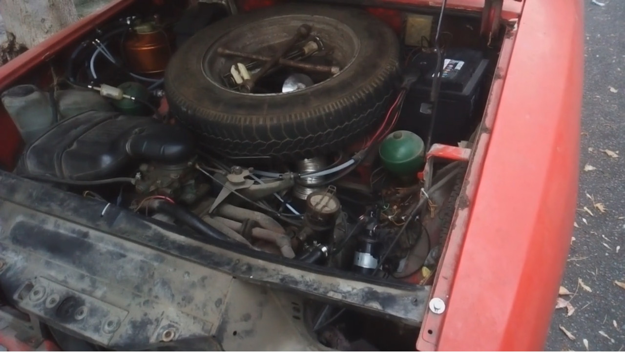 CITROEN GS ENGINE BAY
