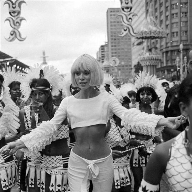 mireille_darc_b42