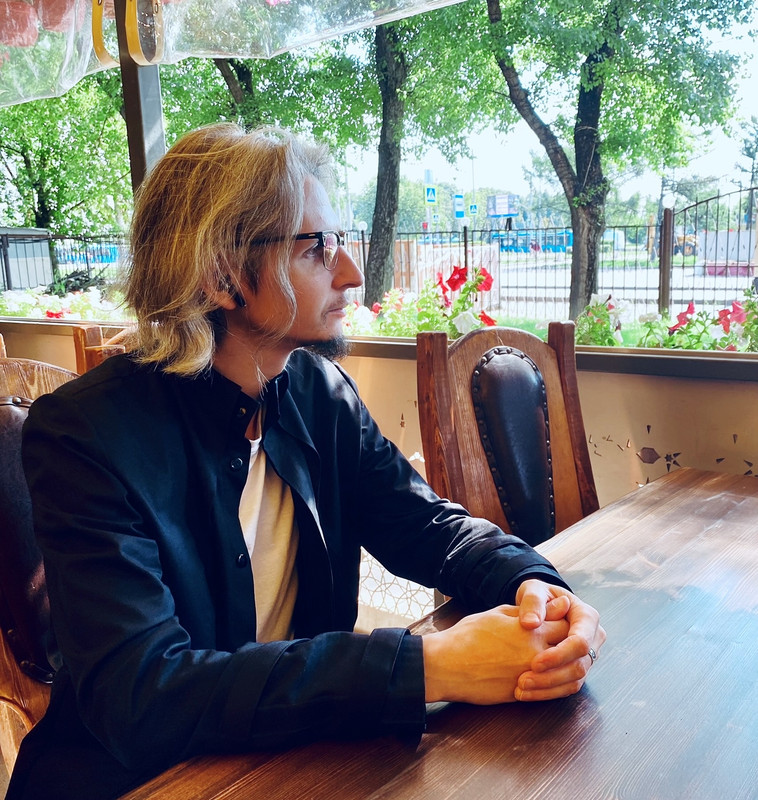 D7E80166-C0C5-4E81-A56B-6FED75913994