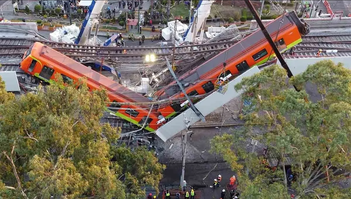 Familiares de víctimas de la tragedia de la L12 del Metro denuncian a PAN, PRI y PRD