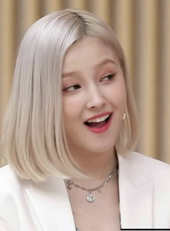 แคธี ยิ้ม