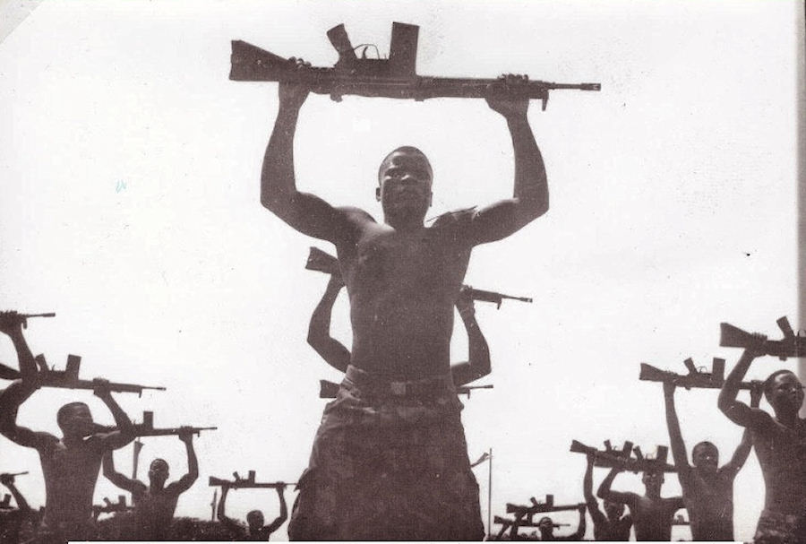 3-Curso-de-Paraquedismo-Militar-no-Dondo