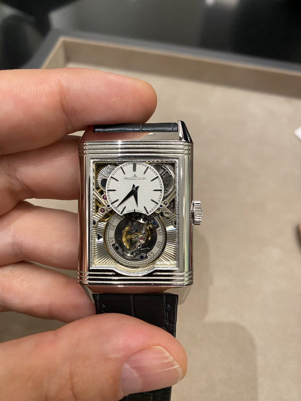 8B92F1C2-01E7-40E6-8127-F51DD98B7B86