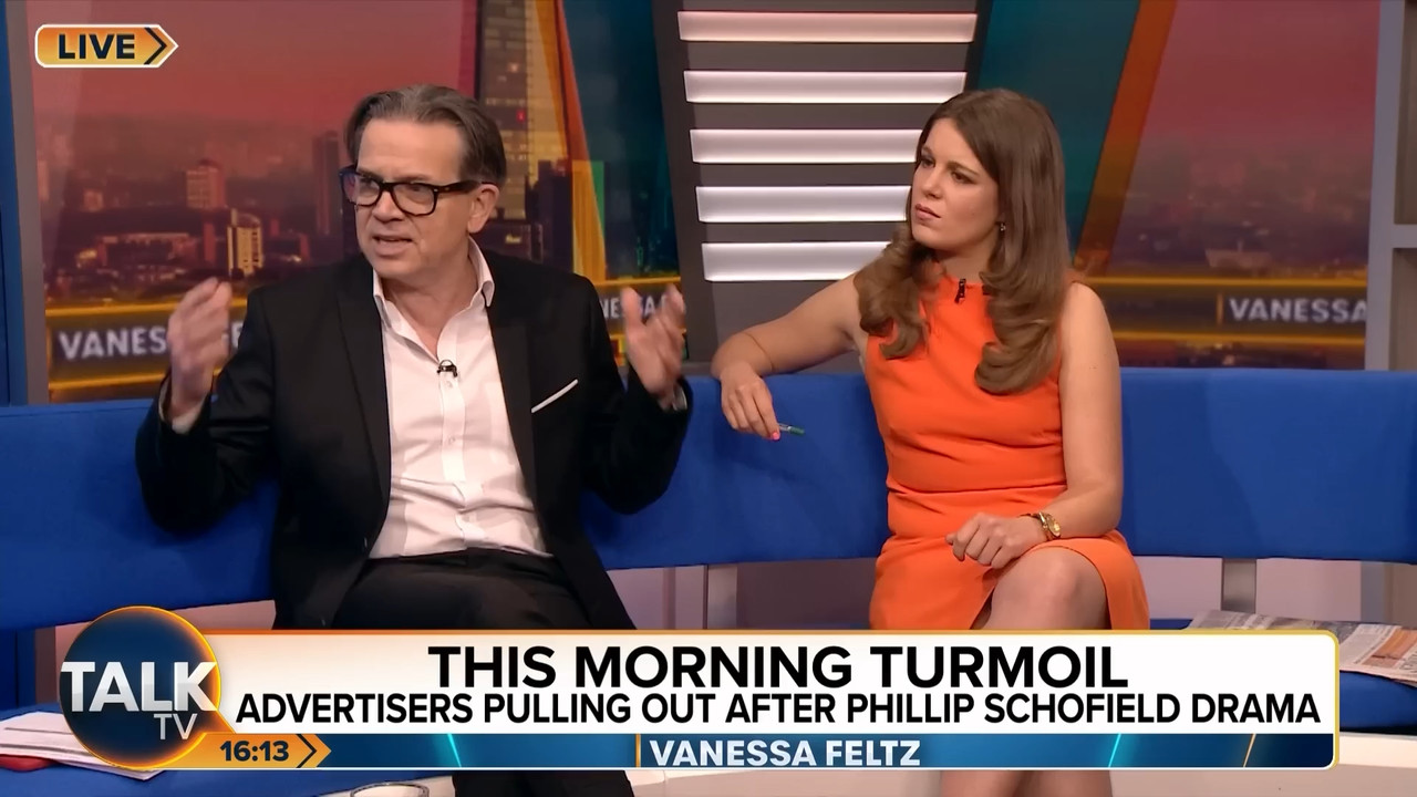 Phillip Schofield Is Full Of Arrant NONSENSE says Kevin OSullivan.mp4_snapshot_01.19.320