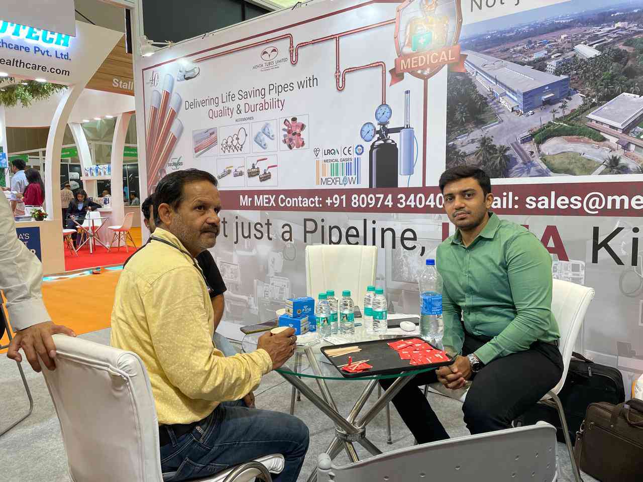 Mexflow Team with attendees at India Health Event 2024