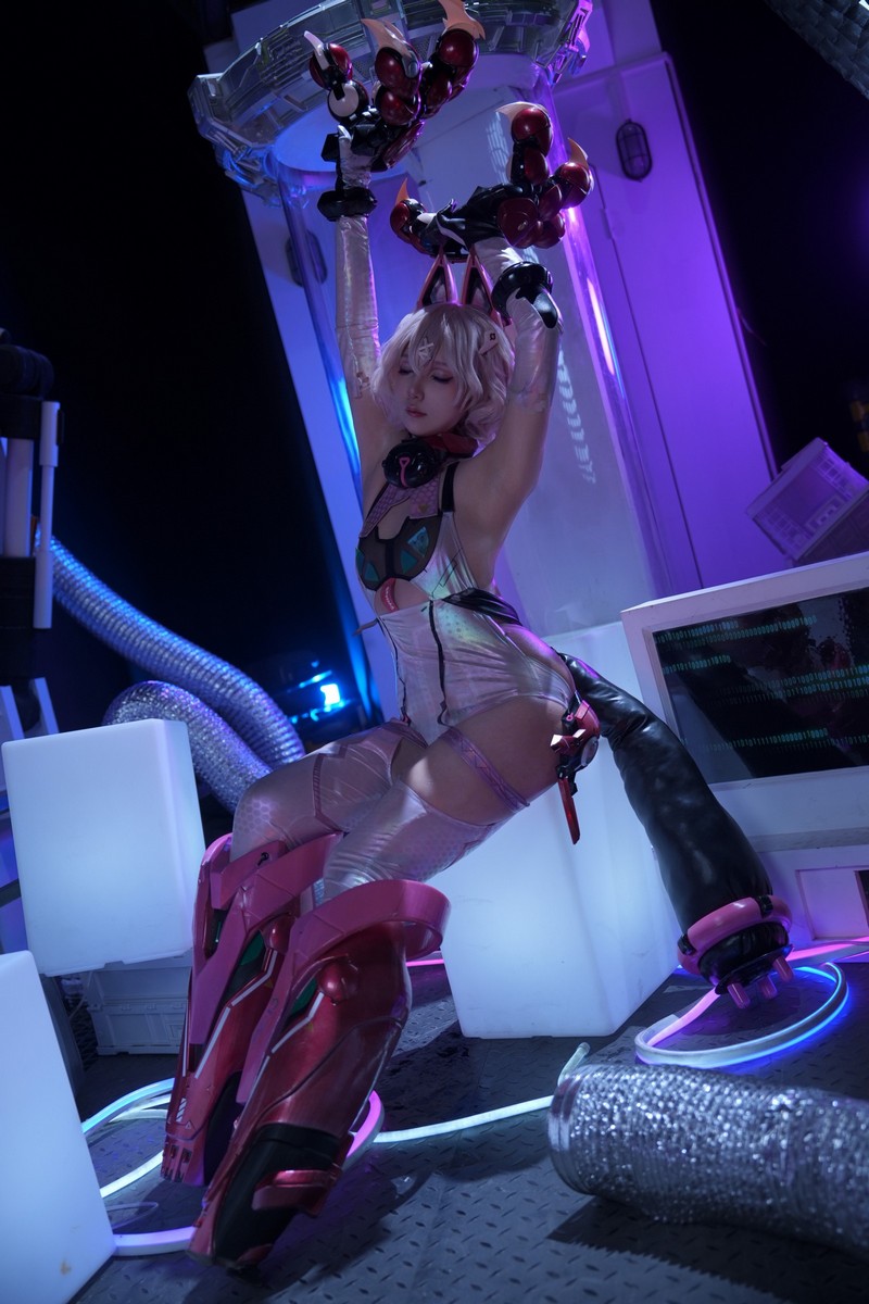 小和甜酒 交错战线绯俐 Cosplay 高清图集 [47P2V-732MB]插图1
