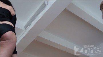 [Image: Voyeur7135114527.jpg]