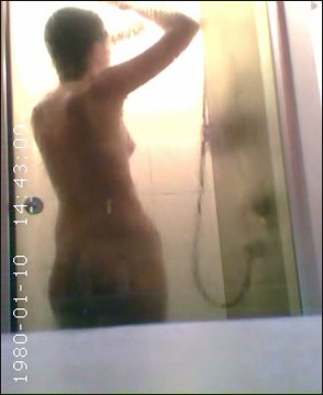 [Image: Voyeur17645100733.jpg]