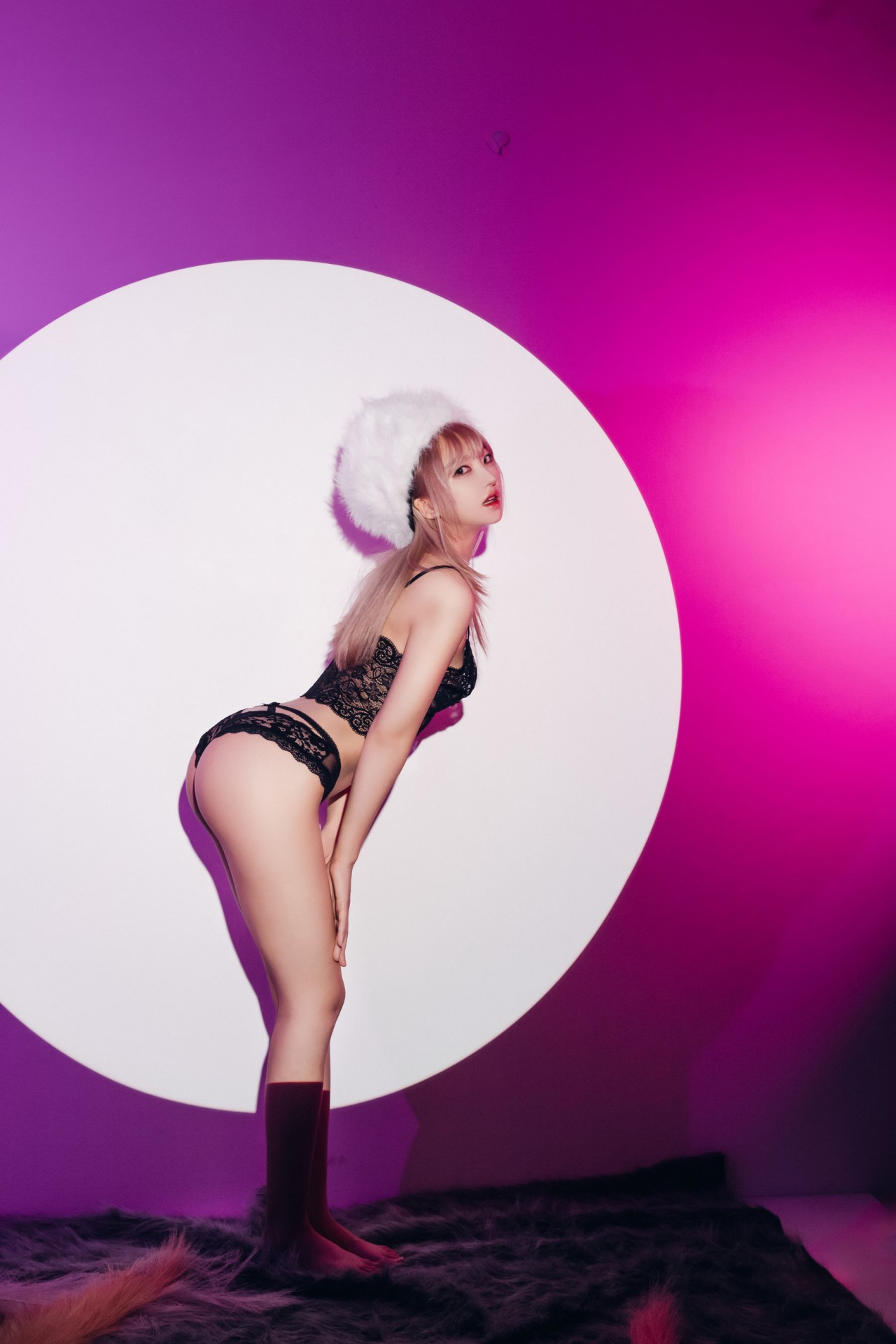 韩国HaNari (하나리)《黑色蕾丝内衣》写真图，柔美与性感的双重享受插图