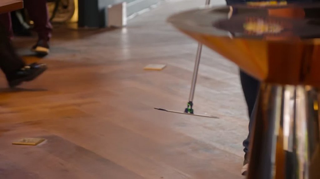 [Image: e18ie37sabew.jpg]