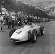 Porsche tribute 59monaco-00paddock-4defilippis-7