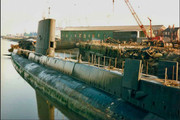 https://i.postimg.cc/BtFp1Hn5/HMS-Walrus-S-08-1991-3.jpg