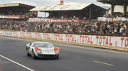 1966 International Championship for Makes - Page 4 66lm01-GT40-MKII-KMiles-DHulme