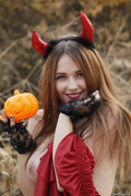 Marvel-Charm-Mila-Trickor-Treat-122