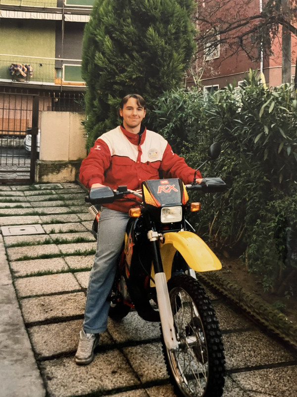 FA0A470B-66F7-48E9-9864-BC3D01473D2A