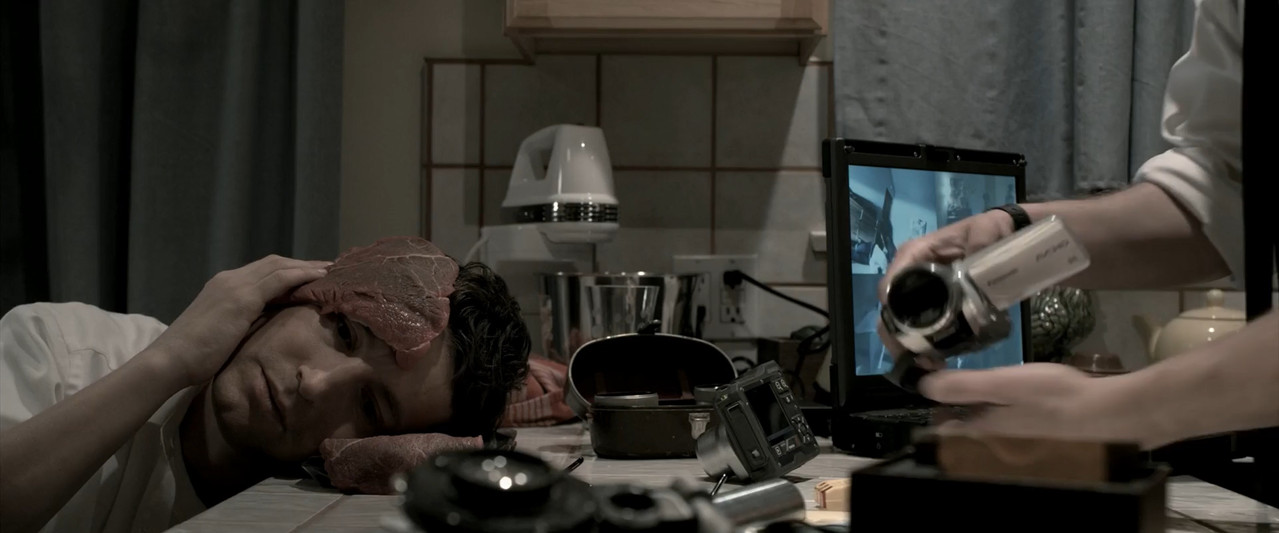 Insidious 2011 BluRay [Hindi + English] 1080p 480p 720p ESub Screenshot