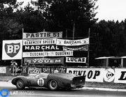 1961 International Championship for Makes - Page 3 61lm11-F250-TRI-61-W-Mairesse-M-Parkes-3