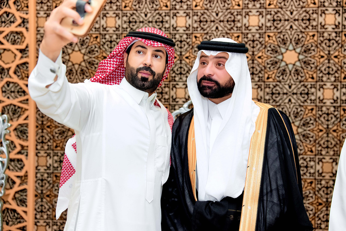 Freelancers-BN7-A5009