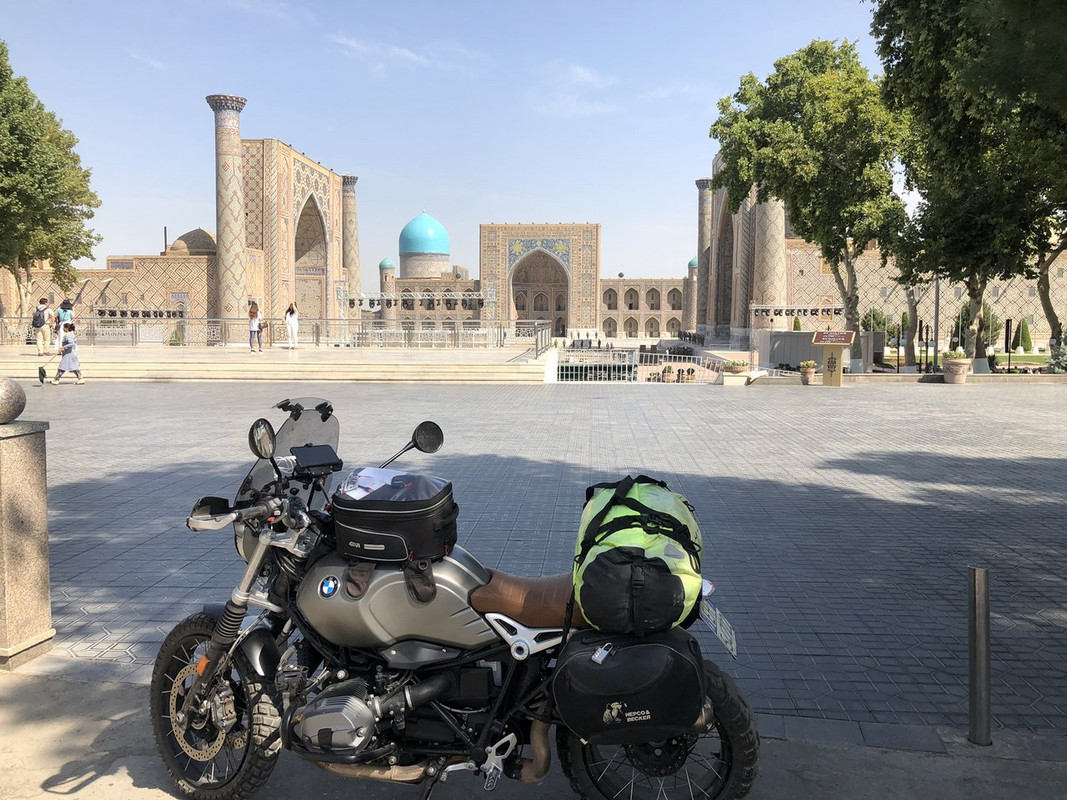 5F9E8F2B-7EF1-4937-8A09-BAAFFD690958