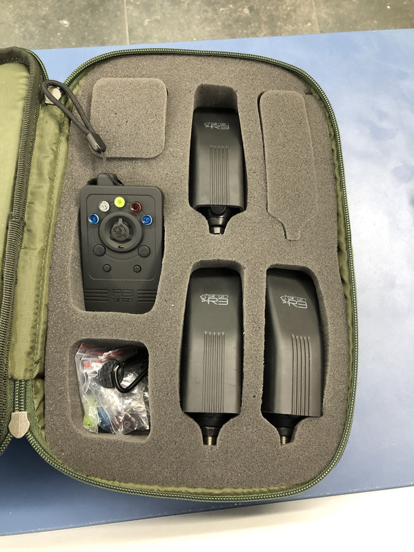 948C1B41-94F1-4D5A-A4AA-E3D45A220862